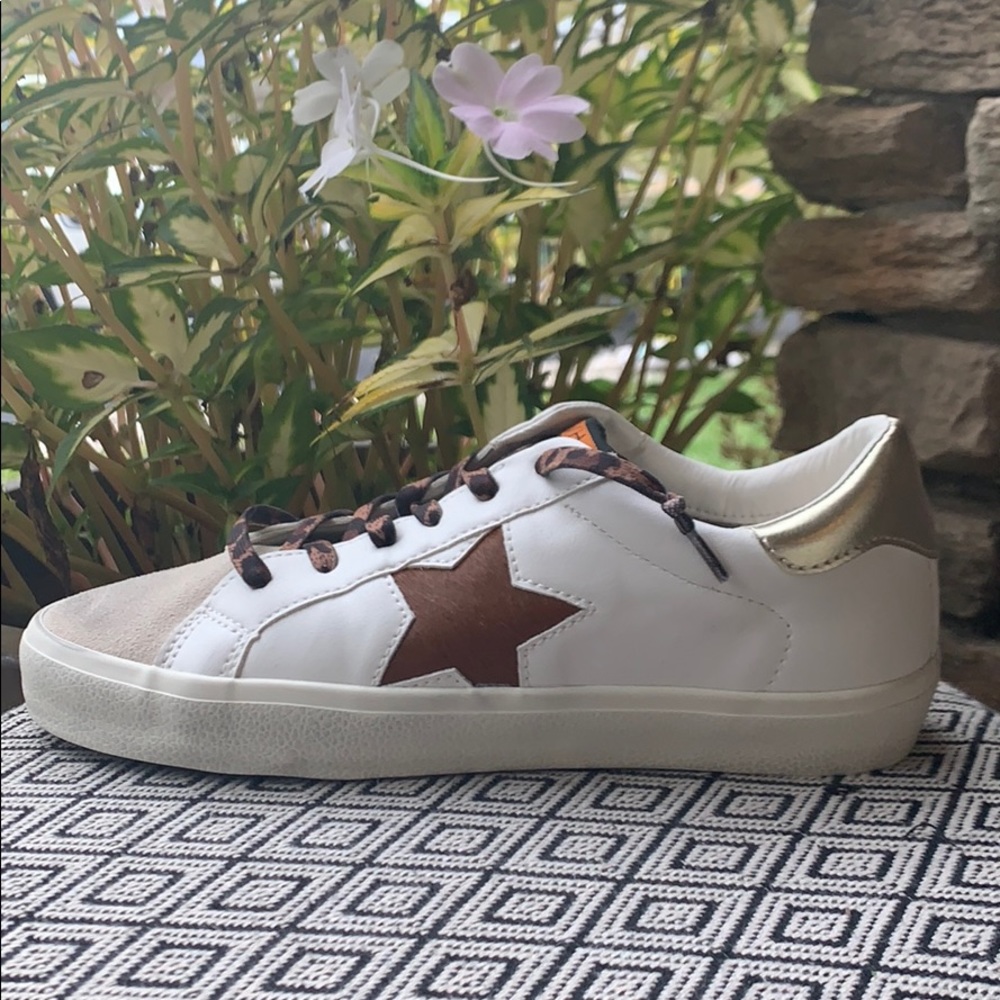 Vintage Havana sneakers